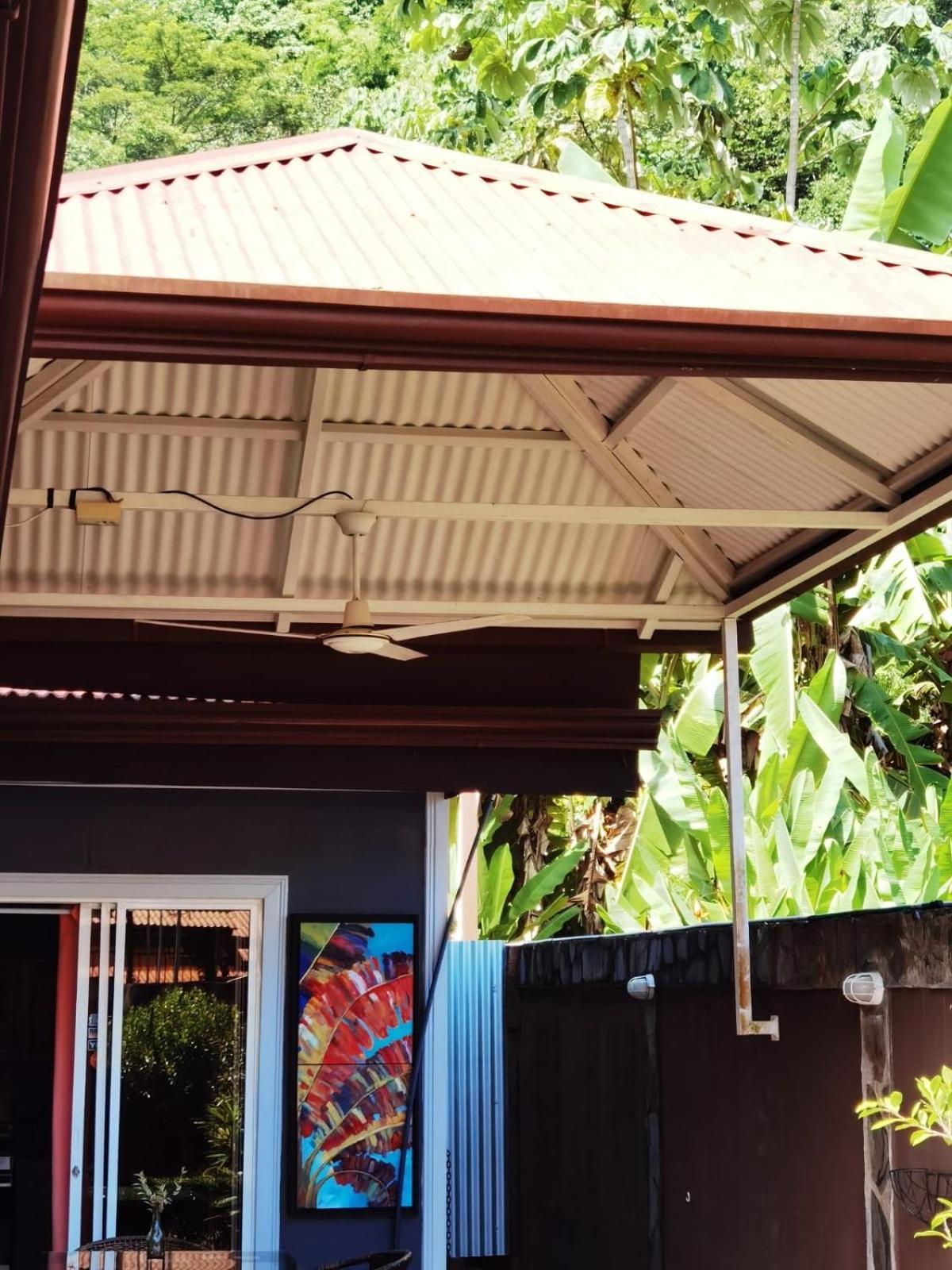 Sunrise House Bed & Breakfast Quepos Eksteriør bilde